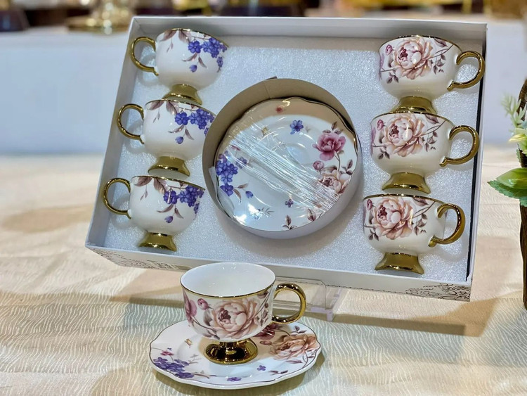 ست قهوه خوری گلدار