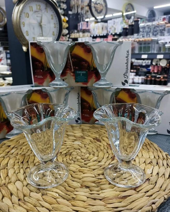 بستنی خوری گل برند پاشاباغچه